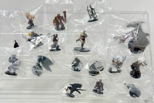 Dungeons  Dragons Miniatures: Assorted Sets Lot - 17 Models NO CARDS WOTC