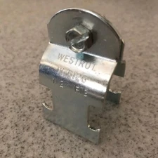 (LOT OF 25) NEW 1/2 RIGID STEEL CONDUIT STRAPS FOR UNISTRUT CHANNEL WESTRUT-6126