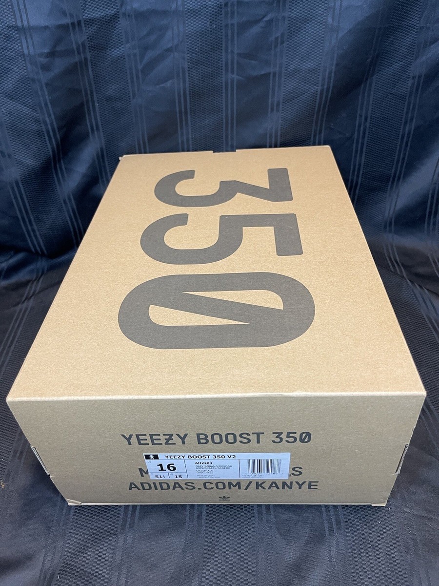 Size 16 - adidas Yeezy Boost 350 V2 Low Beluga 2.0 Size 16 - adidas Yeezy Boost 350 V2 Low Beluga 2.0
