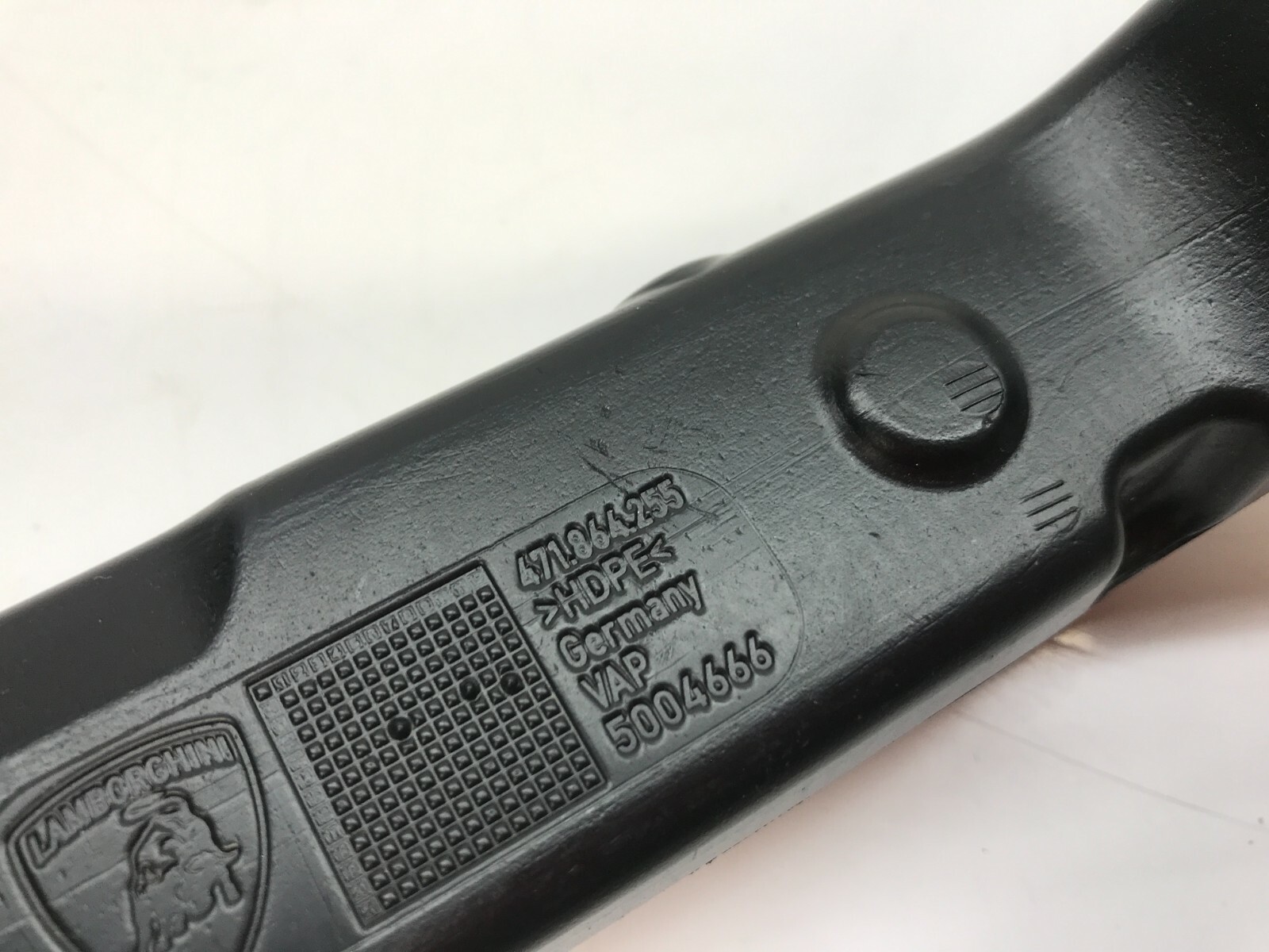 LAMBORGHINI AVENTADOR 740 LEFT DASHBOARD AIR INTAKE AIR DUCT GUIDE OEM 471864255