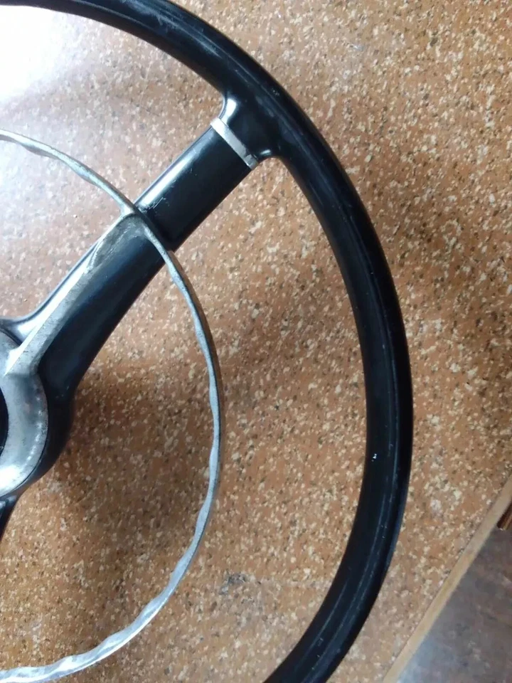 Volante negro 190SL 180D 190D 220S pontón mercedes w121 w120 l319 o319 Foto 4 de 4