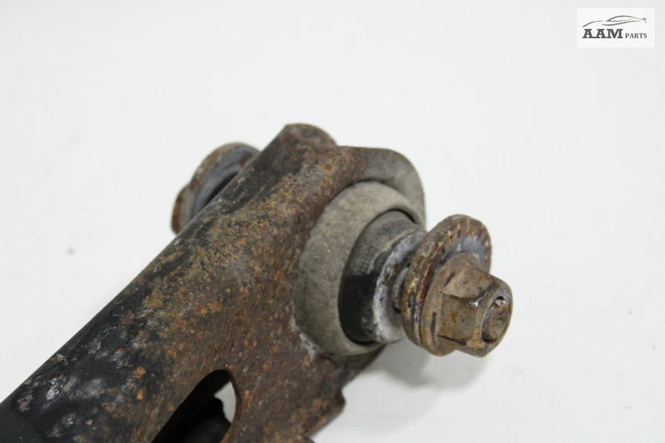 2018-2023 CHEVROLET TRAVERSE AWD REAR LEFT SIDE LOWER CONTROL ARM OEM - Image 4 of 4