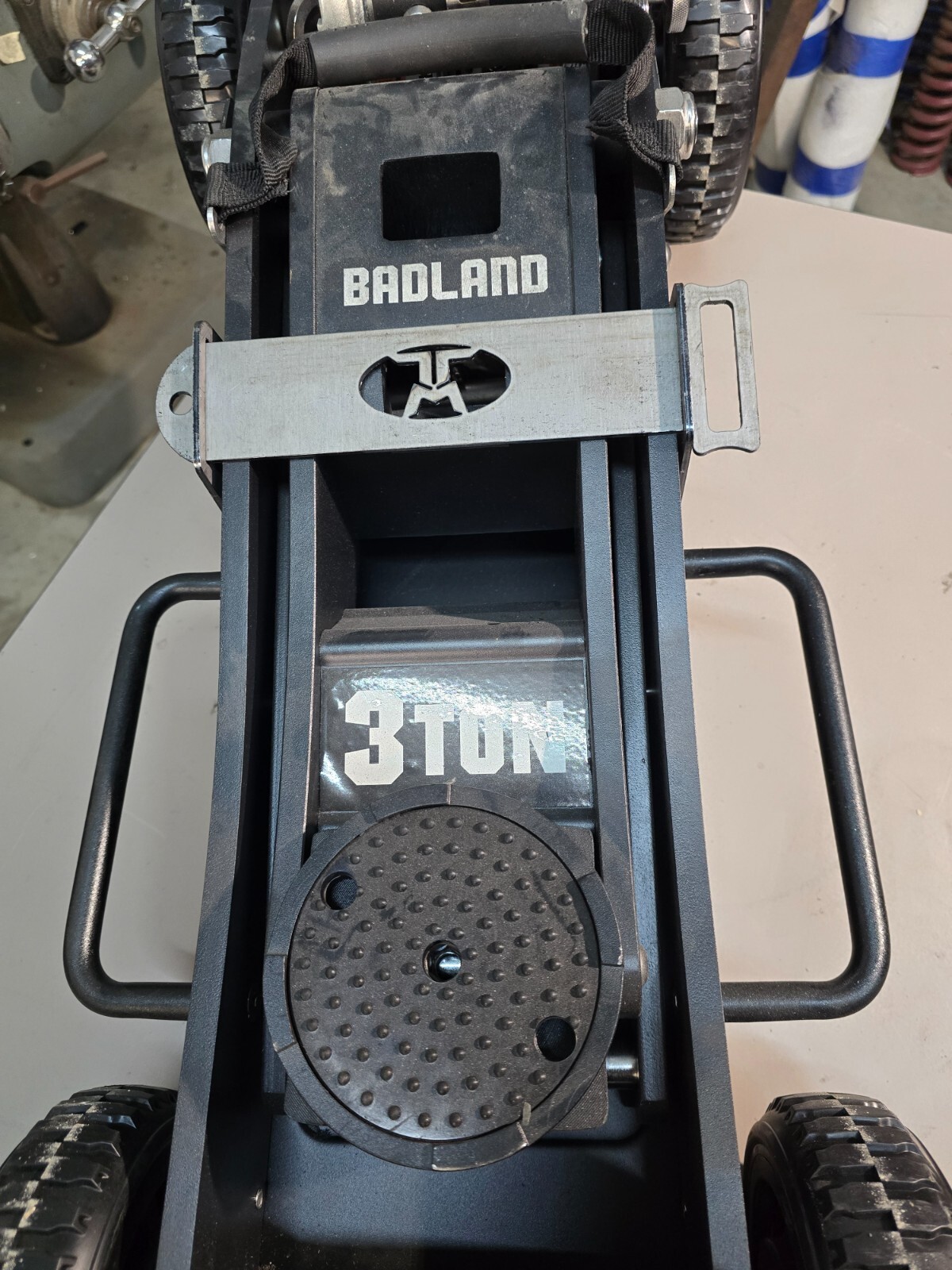 TT Motorsports Mount for 'Harbor Freight' 'Badland' Offroad Jack  T-Handle Pin