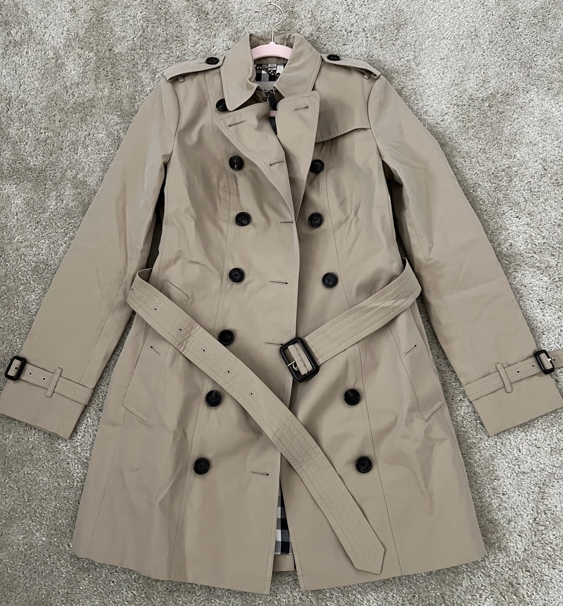 Burberry Sandringham Trench Coats Coats, Jackets & Vests for Women