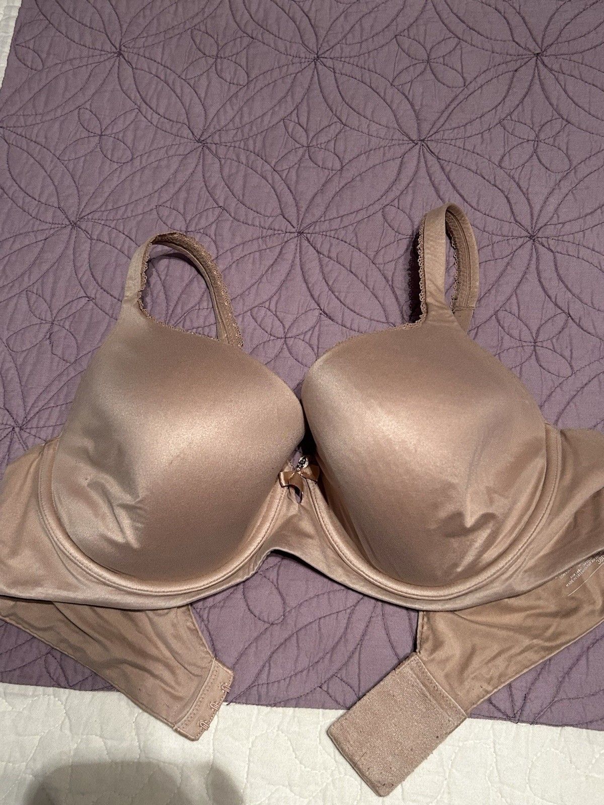 BODY by Victoria's Secret BBV Lined Demi Bra, Underwire, size 38D