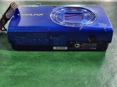 Nikon Coolpix S6200 Compact Digital Camera 16MP, 10x Zoom, 2.7