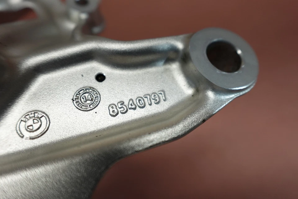 BMW R1200RS 2016 15-18 estriba delantera derecha del conductor Foto 4 de 4