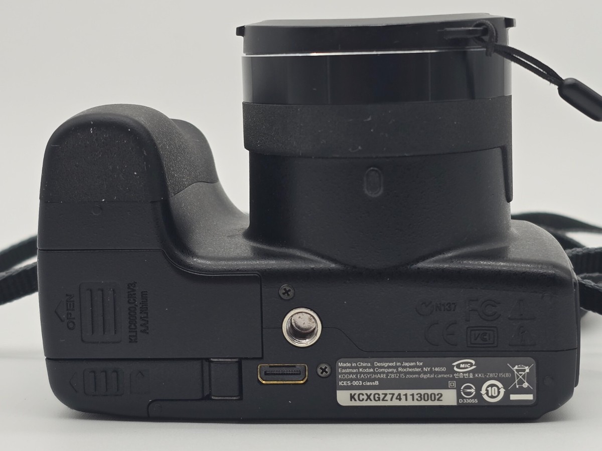 Kodak EasyShare Z812 Digital Camera HD 8.1 Mega Pixels 12X IS