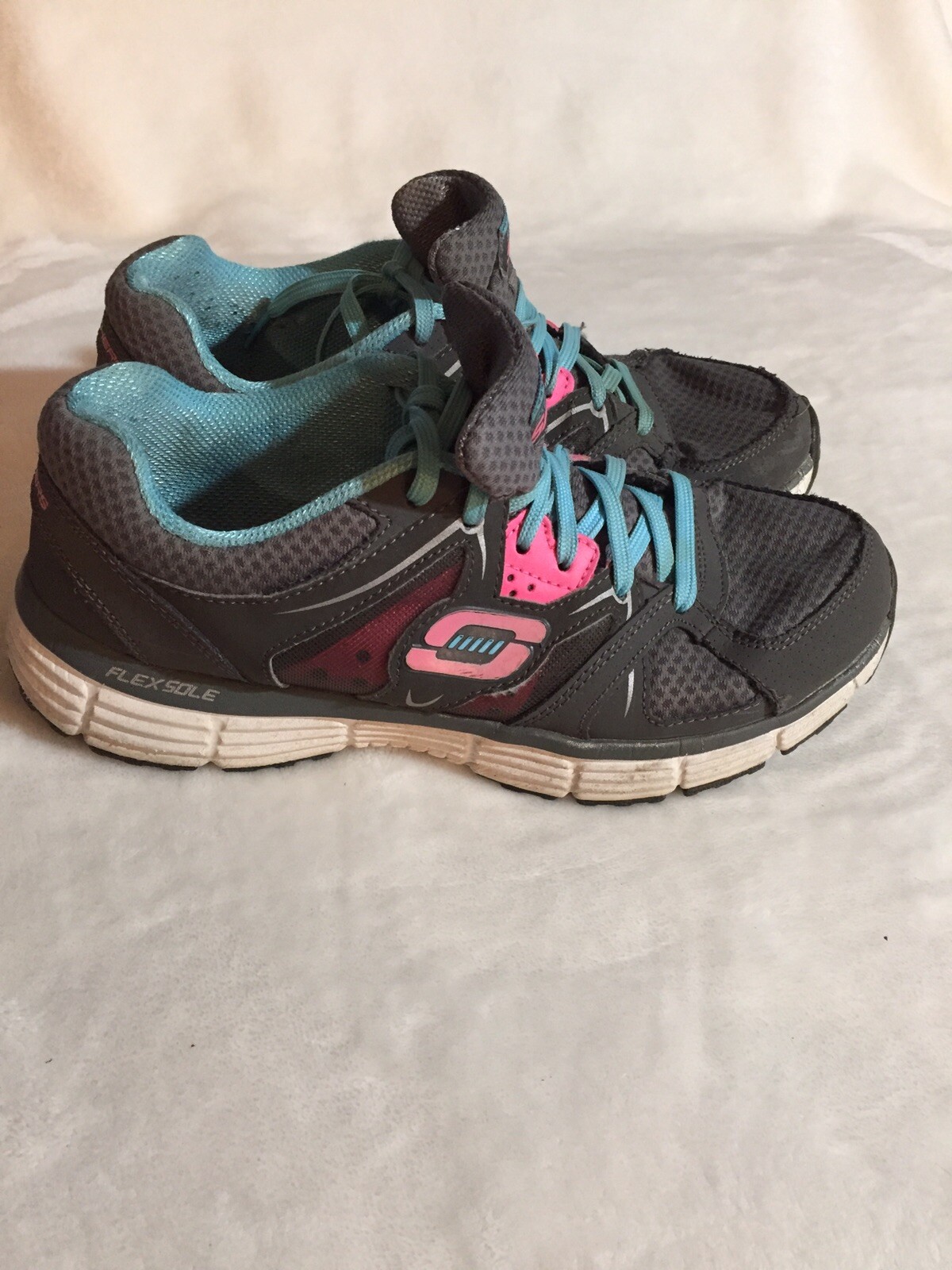 SAOLA Scarpe da ginnastica donna Skechers Flex Sole running allenamento taglia 8 usate