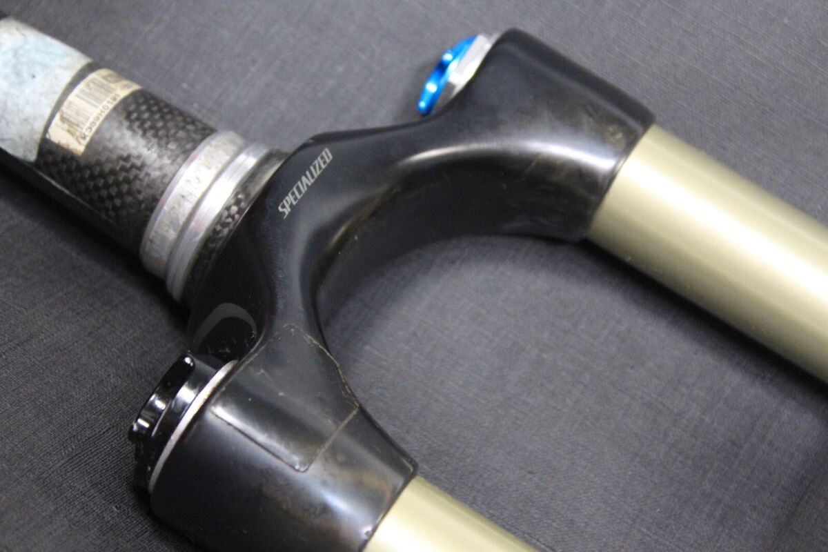 Specialized Future Shock E160 Carbon suspension 160mm fork Specialized Future Shock E160 Carbon suspension 160mm fork
