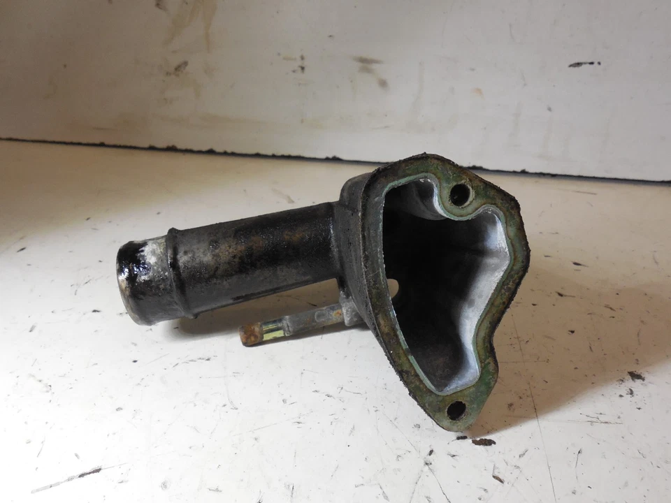 86-93 Mercedes-Benz 300D W124 Thermostat Housing W/ Sensor 6012030431 300SD - Image 2 of 4