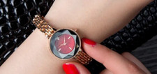 Chic Women  s Rose Gold Quartz Watch   Elegant Casual  Luxury Timepiece