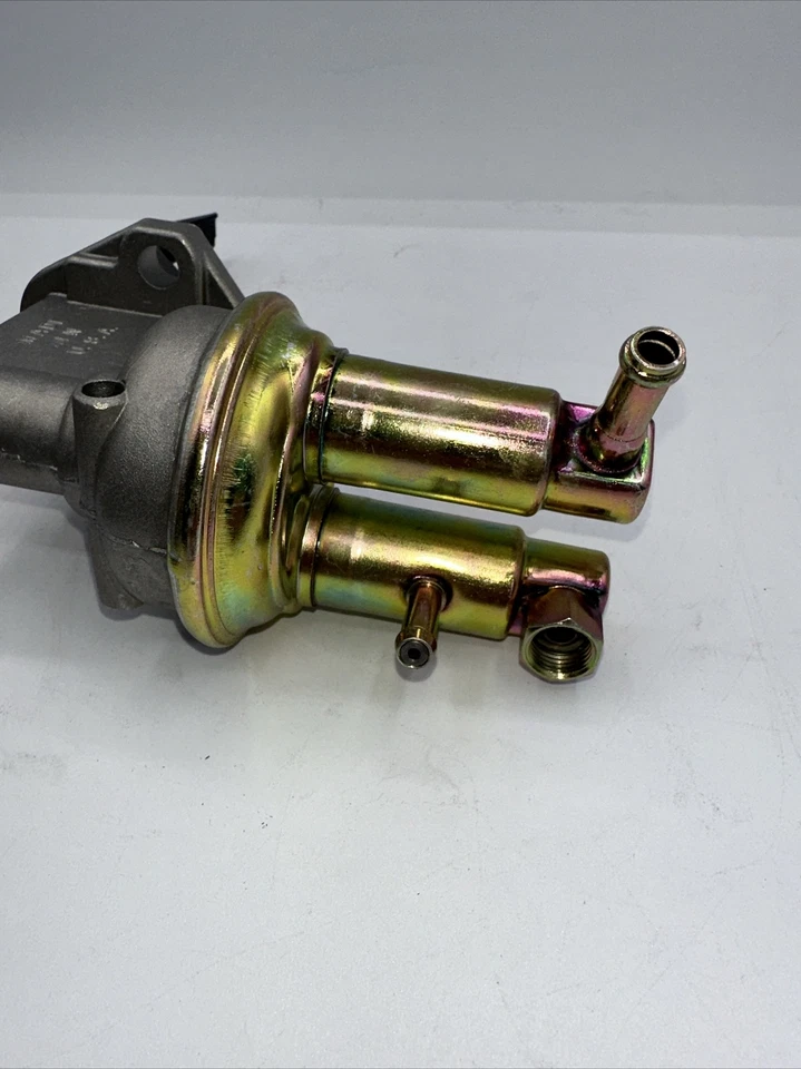 Bomba de combustible mecánica Airtex 60578 para modelos Ford Lincoln Mercury 1979-1991 Foto 3 de 4