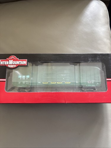InterMountain 48311-11 escala HO Dakota Minnesota y Eastern Boxcar #5330 nuevo | Zustand: New