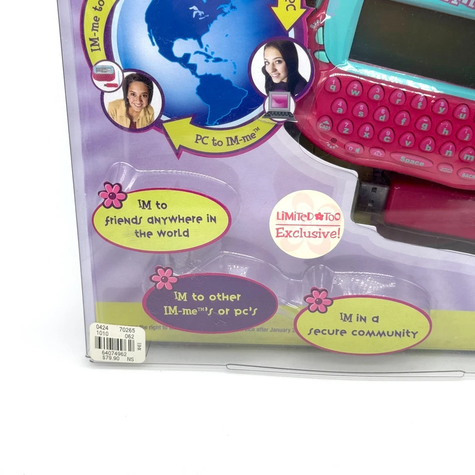 Juguete electrónico retro Girl Tech IM-ME nuevo IOB Radica 2007 Y2K mensaje instantáneo Foto 2 de 4
