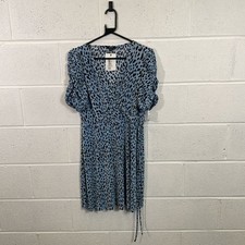 Forever Blue Wrap Dress M Short Sleeve Animal Print Casual / Size M / Knee ...