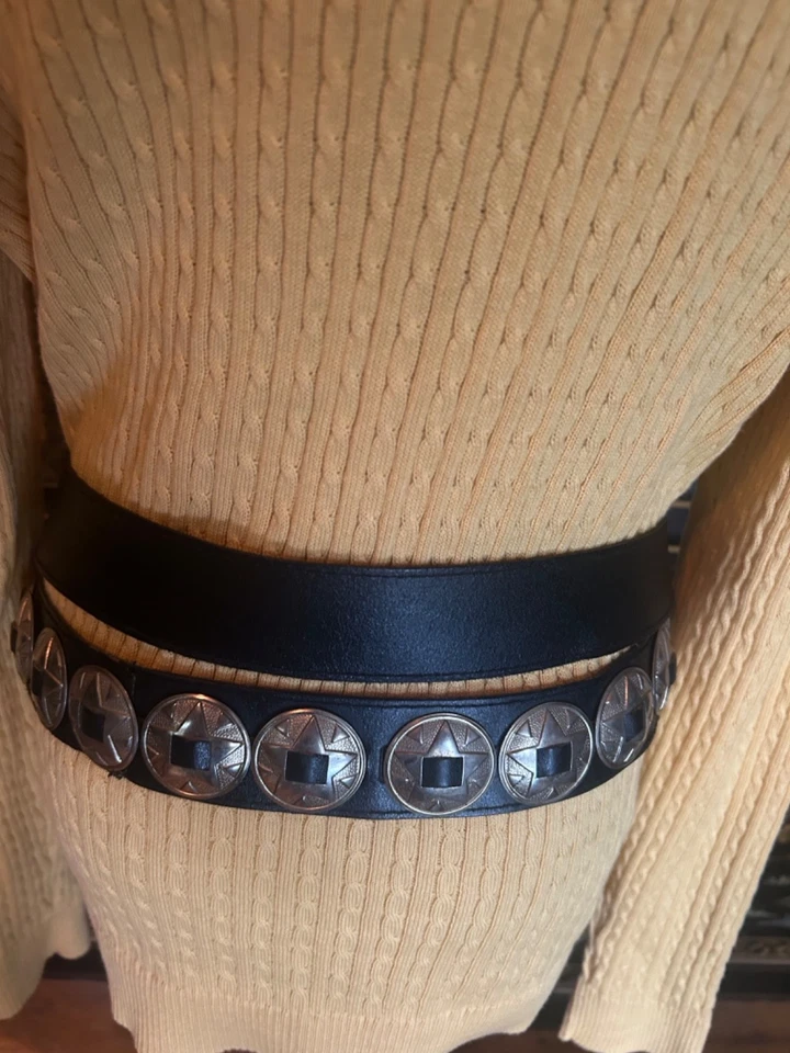 Vintage Concho Black Leather Wide Double Belt W Star Medallions Western Boho - Image 4 of 4
