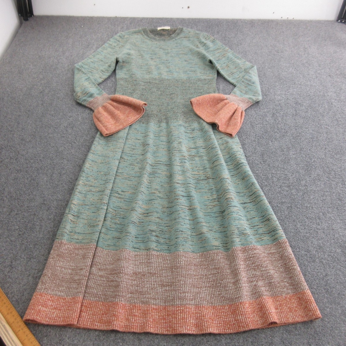 Ulla Johnson Sweater Dress Womens XL Green Colorblock Maxi Bell Sleeve Knit Ulla Johnson Sweater Dress Womens XL Green Colorblock Maxi Bell Sleeve Knit