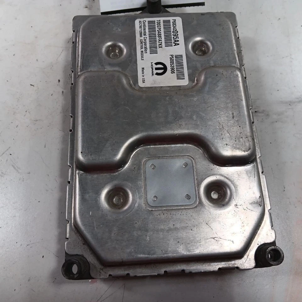 Computadora módulo de control electrónico ECM del motor para Jeep Compass 17-21 Foto 2 de 4