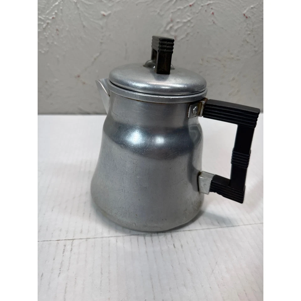 Wear-Ever Percolator 咖啡壶 #3004 铝制 完整 4 杯 露营/炉灶 — 第 2/4 张图片