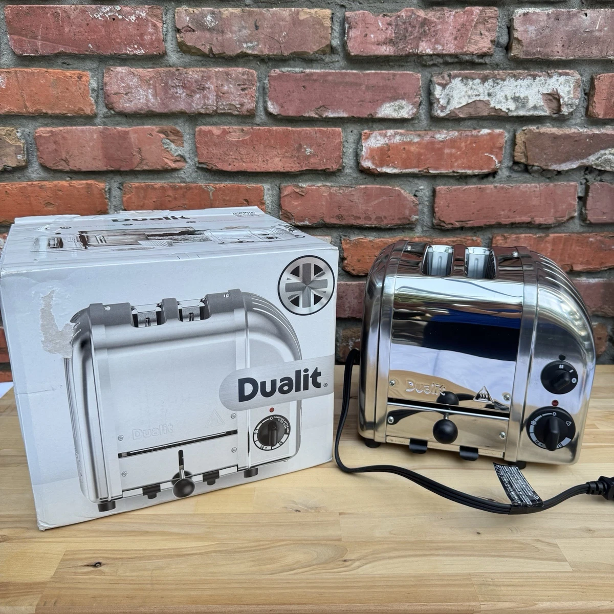 Dualit シルバー トースター 2スロット 2SL JP Dualit シルバー トースター 2スロット 2SL JP Dualit シルバー