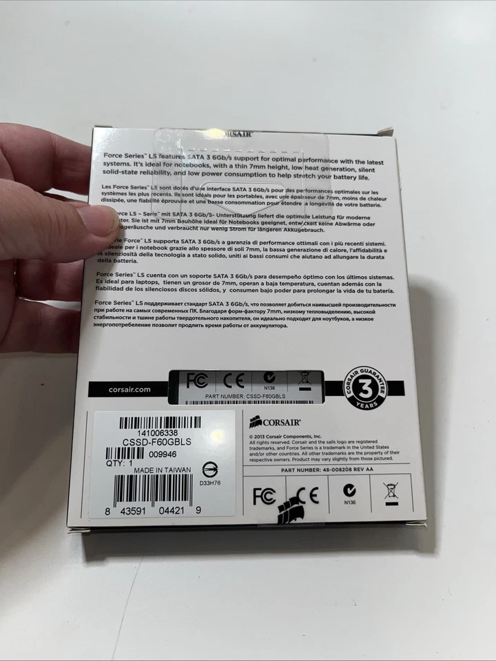 Corsair Force LS 60GB SATA III 2.5" SSD Solid State Drive + SATA Cables - Image 3 of 3