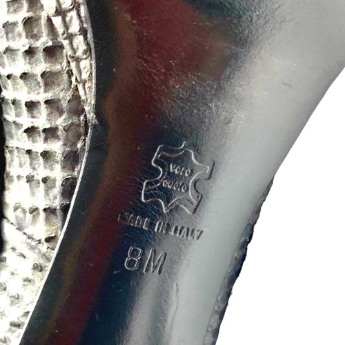 ISABELLA FIORE Gray Python Embossed Leather Peep Toe Heels Womens Size 8 M - Picture 5 of 12