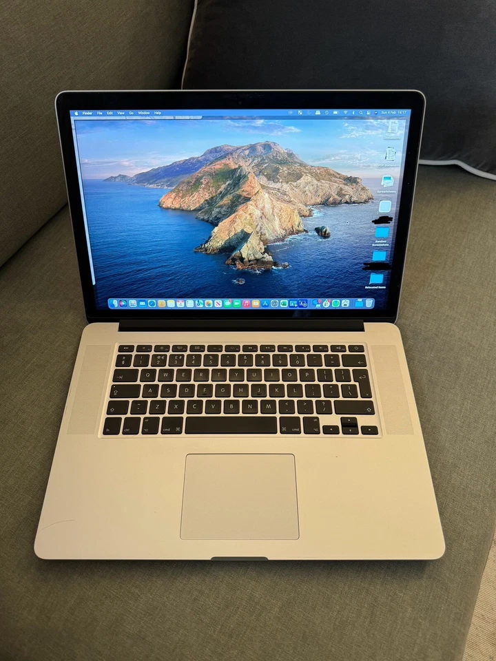 Apple MacBook Pro 15 (mid 2015) - i7 @ 2.8ghz Quad Core, 16GB Ram, 500gb SSD. - Image 4 of 4