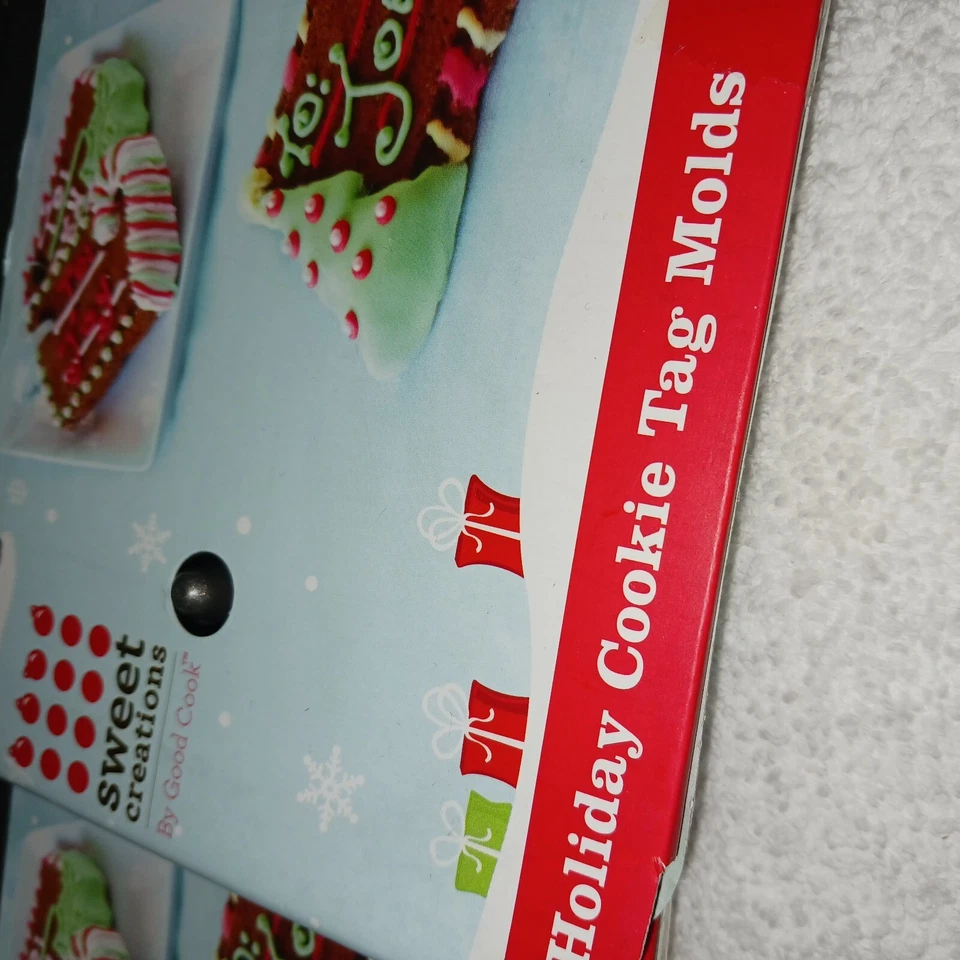 Cortadores de galletas navideñas. Moldes para hornear etiquetas de regalo grandes. Buen cocinero. 18 moldes. $39 Foto 3 de 4