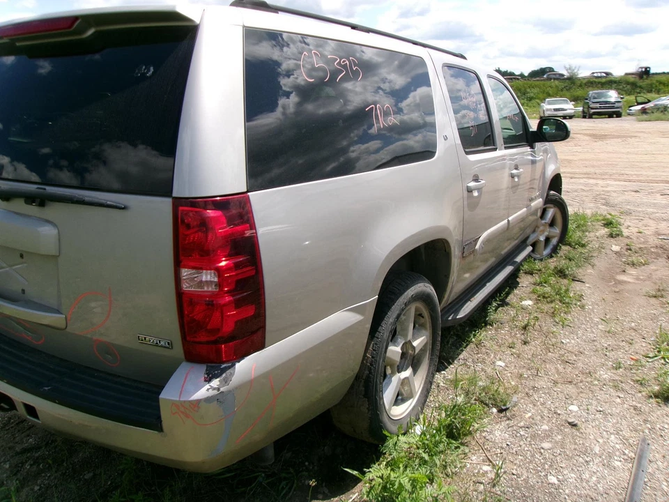 Used Front Left Upper Upper Control Arm Front fits: 2007 Chevrolet Suburban 1500 - Image 4 of 4