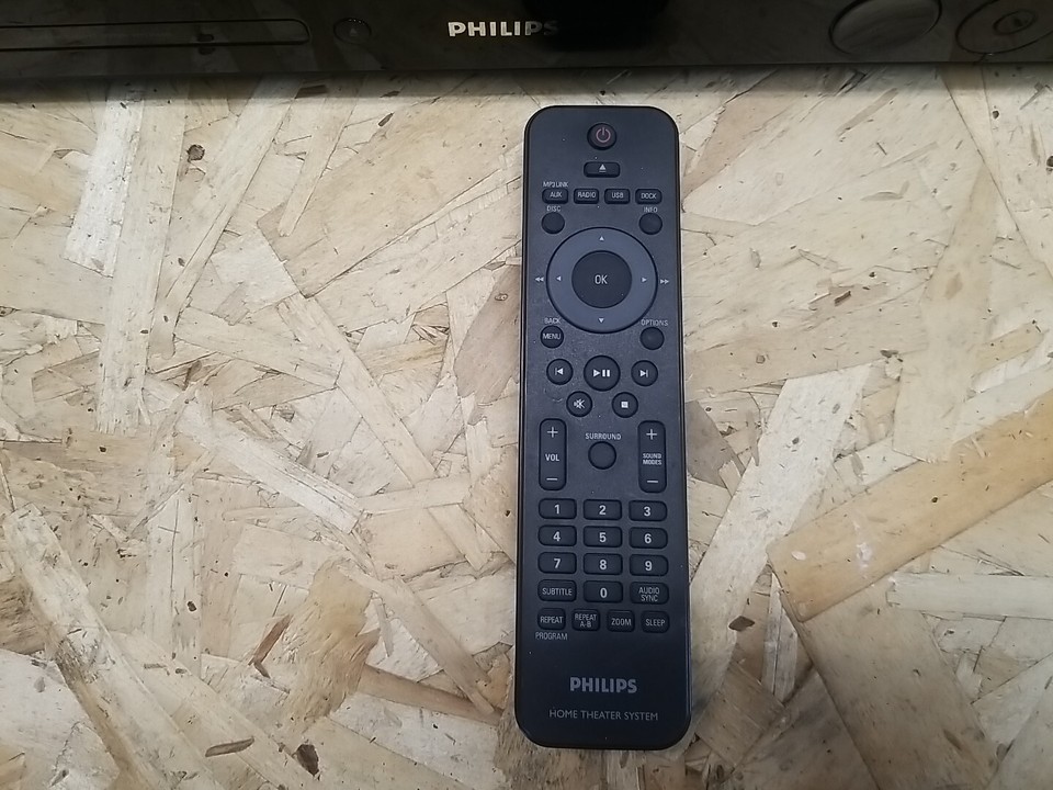 Philips HTS3565D 5.1 Channel Home Theater System W/Remote eBay