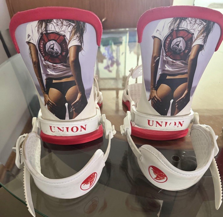 Great condition  Union House Bindings Butt Snorkeler limited Mediums rare 