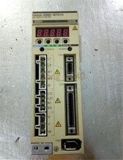 1PCS OMRON SERVO DRIVE R88D-WT01H used
