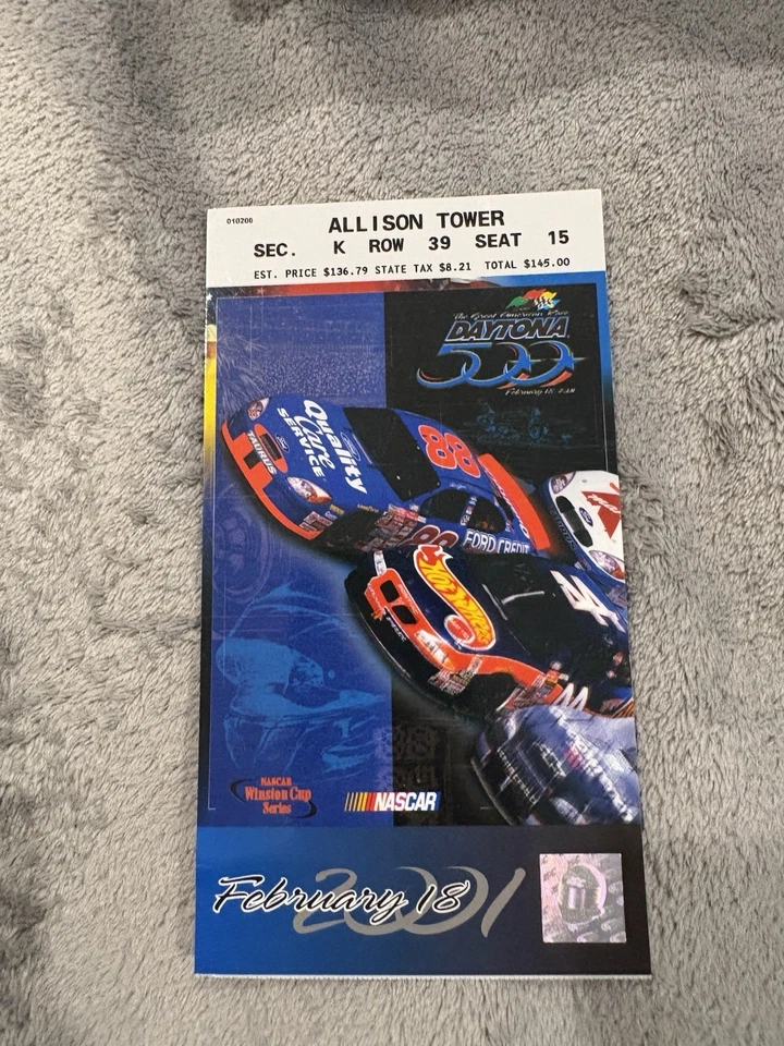 Daytona 500 Race Equipamiento 2001. Talón de boleto, programa de carreras y cojín de asiento Foto 2 de 4