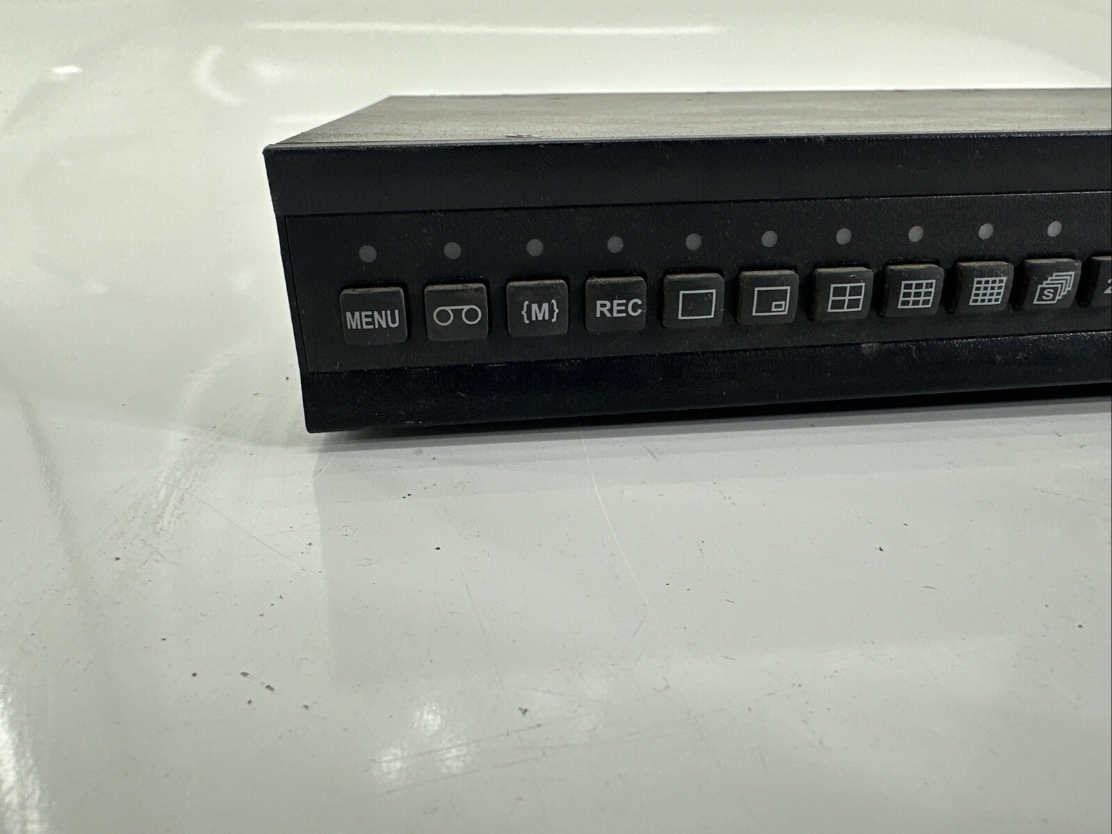 Gvi 16 Channel Color Triplex Multiplexer Model: GV-MUX16TC