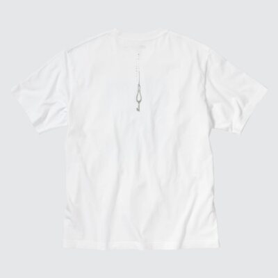 Suzume UT Graphic T-shirt UNIQLO XL size White Makoto Suzume UT Graphic T-shirt UNIQLO XL size White Makoto