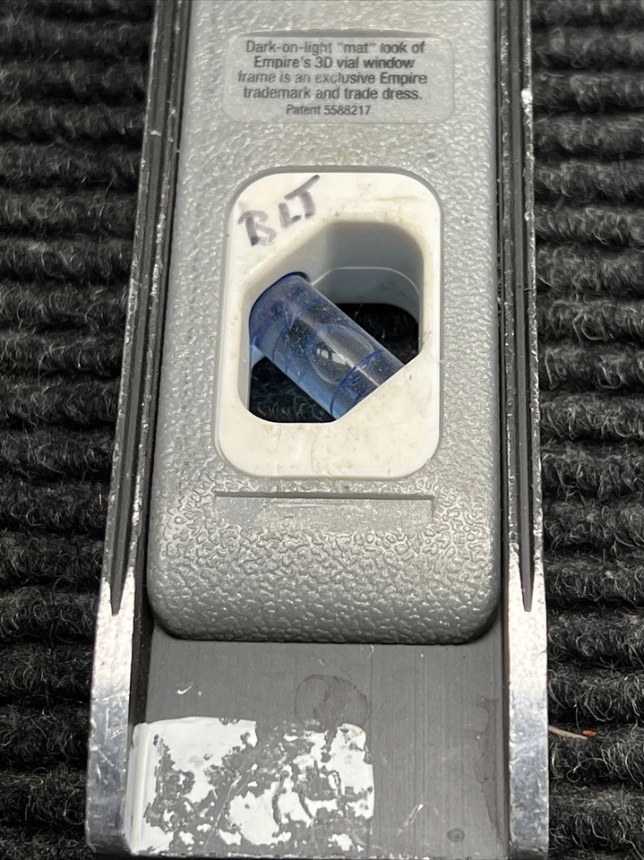 Empire Level EM81.10 10-Inch 2 Magnetic Torpedo Level - Image 2 of 4