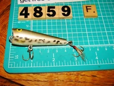 V4859 F UNKNOWN WOODEN  POPPER CHUGGER FISHING LURE