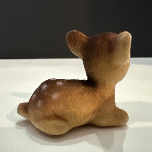 Vintage Flocked Deer Brown Doe Fuzzy Fawn Figurine Laying Down Sweet - Picture 6 of 8