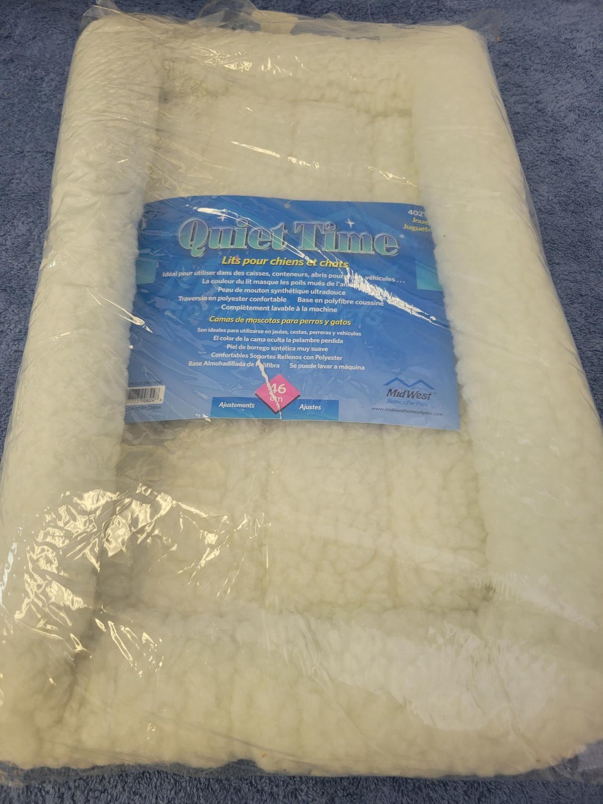 QUIET TIME SHEEPSKIN BED New