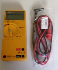 Fluke 21 Multimeter Calibrated plus new leads