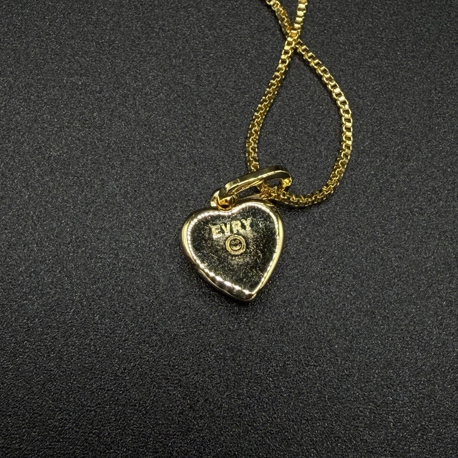 Picture 4 of 4