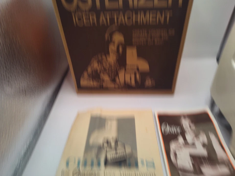 Batidora Osterizer Oster de colección accesorio de hielo modelo 435 trituradora blanca como nueva Foto 2 de 4