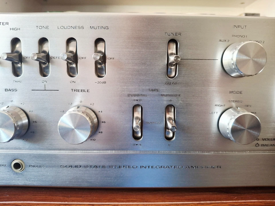 Amplificador Kenwood KA-6006, limpio y probado Foto 3 de 4