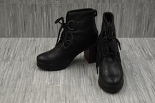 sorel margo lace boot