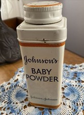 Vintage Johnson  s Baby Powder Tin 4 Ounces Made in USA
