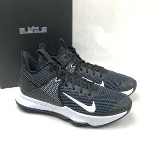 Shoes NIKE - Lebron Witness IV BV7427 101 White/Black/White - Basketball -  Sports shoes - Men's shoes | efootwear.eu