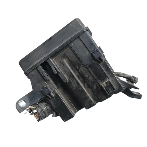 8264147020 Caja Reles/Fusibles para TOYOTA YARIS (NCP1/NLP1/SCP1) 2006 249655 - Imagen 2 de 4