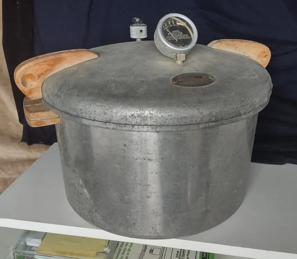 Vintage National No 5 12 Quart Aluminum USA Pressure Cooker Canner with Extras