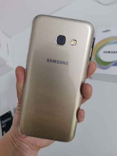 Unlocked - Samsung Galaxy A3 (2017) SM-A320 Android 16GB 4G WiFi Smartphone - Afbeelding 8 van 13